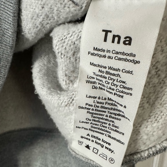 TNA Aritzia ICONIC LOGO GREY Hoodie Sz XS/S - Picture 6 of 7